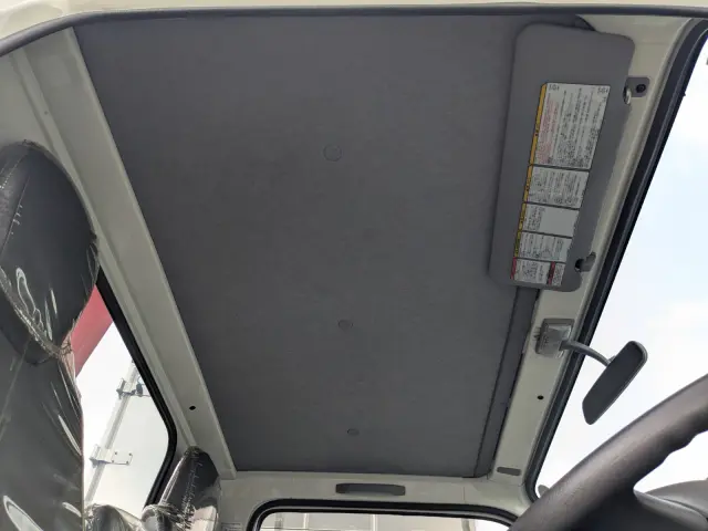 いすゞ エルフ TPG-NKR85R(2WD)の写真21