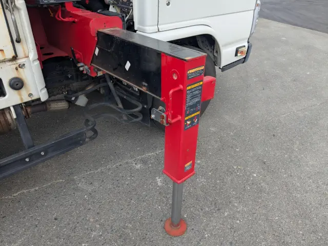いすゞ エルフ TPG-NKR85R(2WD)の写真35