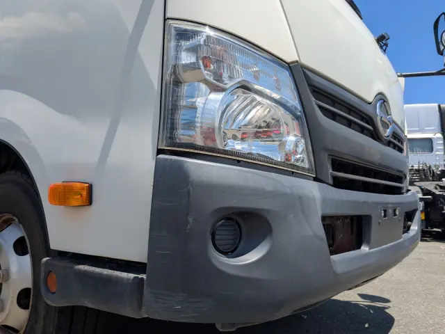 日野 デュトロ TKG-XZU700X(2WD)の写真22