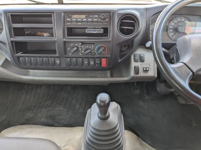 日野 デュトロ TKG-XZU700X(2WD)の写真27