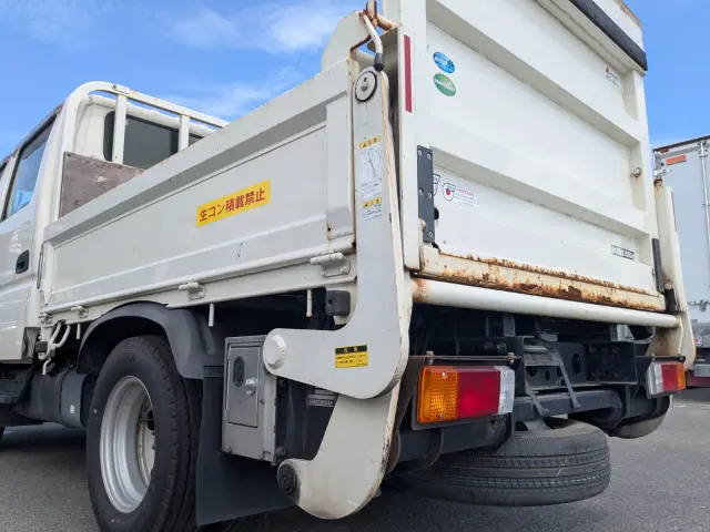 日野 デュトロ 2RG-XZU605M(2WD)の写真6