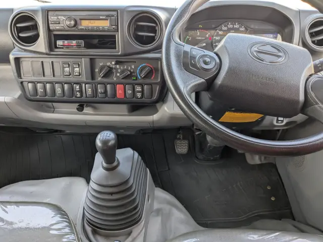 日野 デュトロ 2RG-XZU605M(2WD)の写真25