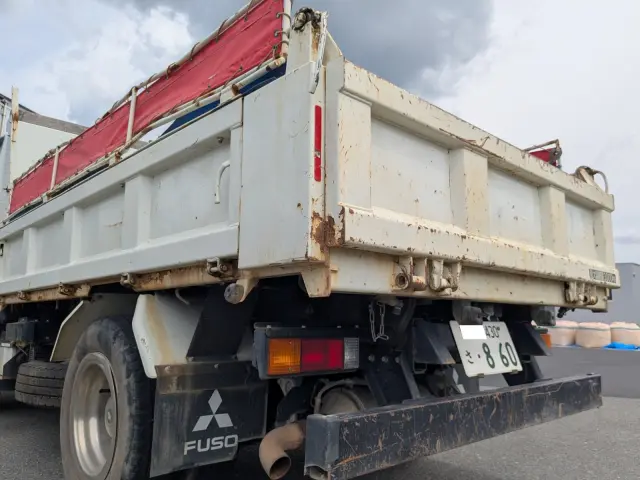 三菱 キャンター 2RG-FBA60(2WD)の写真6