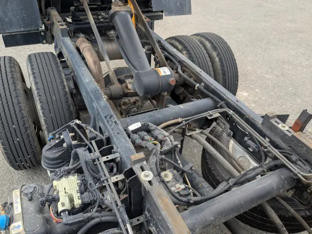 三菱 キャンター 2RG-FBA60(2WD)の写真18