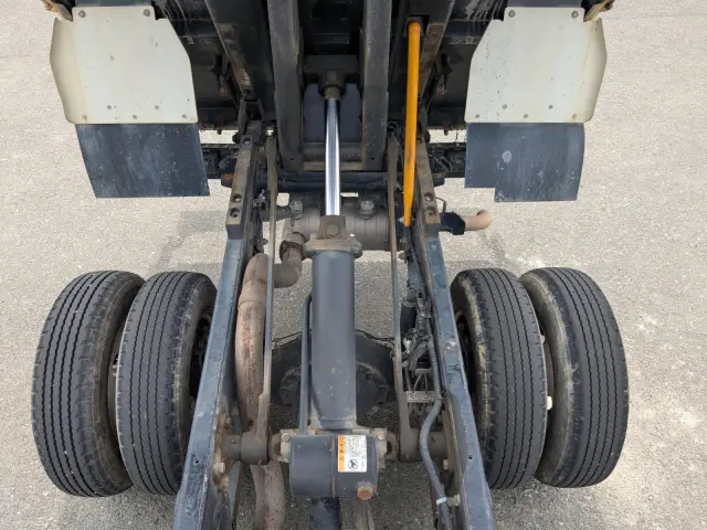 三菱 キャンター 2RG-FBA60(2WD)の写真20
