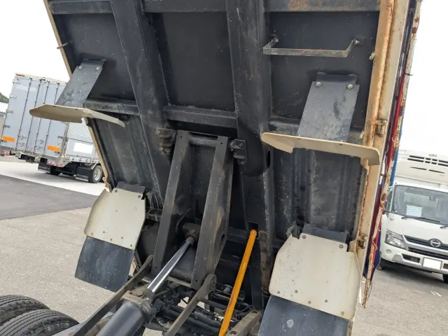 三菱 キャンター 2RG-FBA60(2WD)の写真22