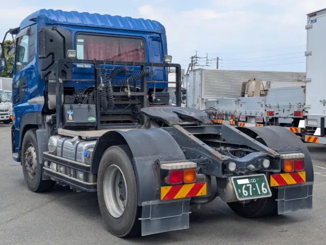 UD クオン QKG-GK6XAB(2WD)の写真4