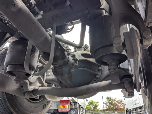 UD クオン QKG-GK6XAB(2WD)の写真16