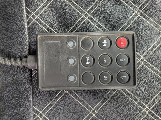 UD クオン QKG-GK6XAB(2WD)の写真37