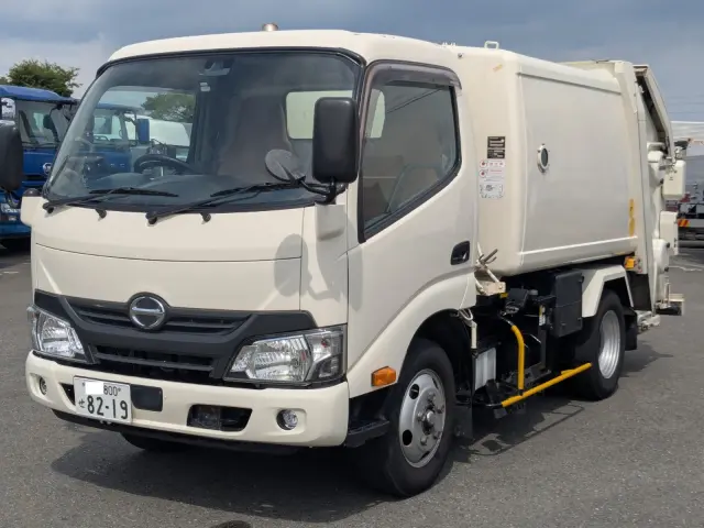 日野 デュトロ TPG-XZU600X(2WD)の写真1