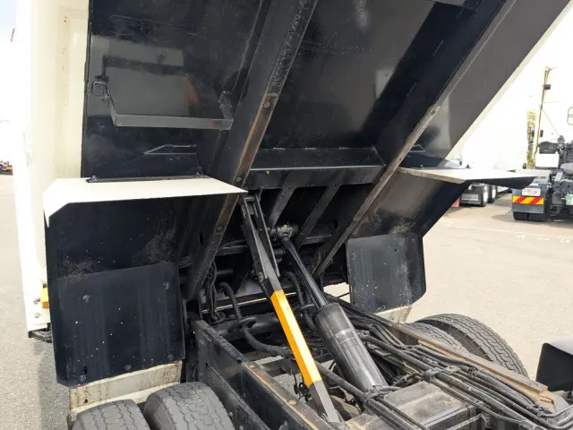 日野 デュトロ TPG-XZU600X(2WD)の写真22