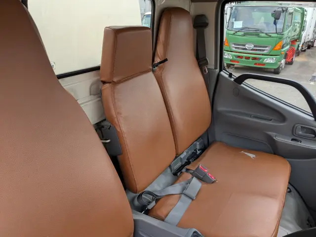日野 デュトロ TPG-XZU600X(2WD)の写真27