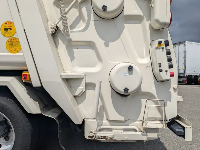 日野 デュトロ TPG-XZU600X(2WD)の写真33