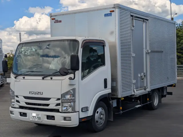 いすゞ エルフ TRG-NPR85AN(2WD)の写真1