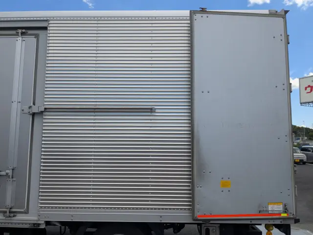 いすゞ エルフ TRG-NPR85AN(2WD)の写真32