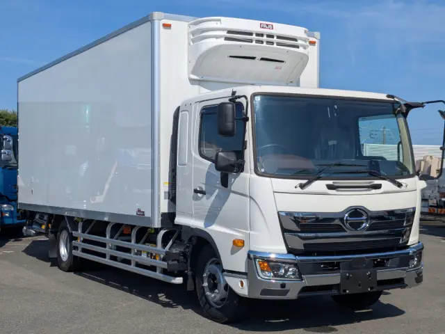 日野 レンジャー 2KG-FE2ACG(2WD)の写真2