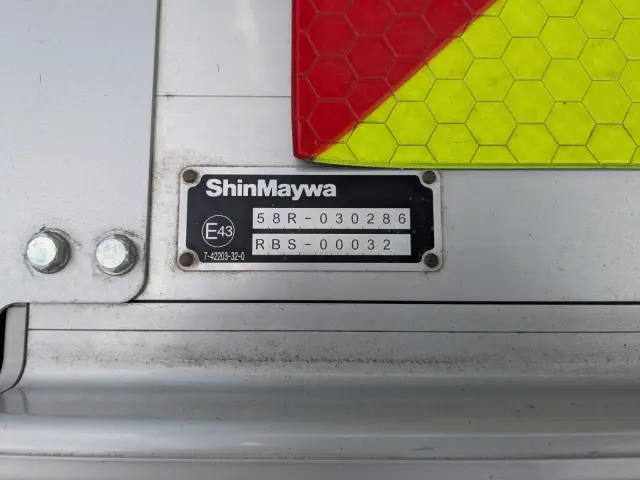 日野 レンジャー 2KG-FE2ACG(2WD)の写真14