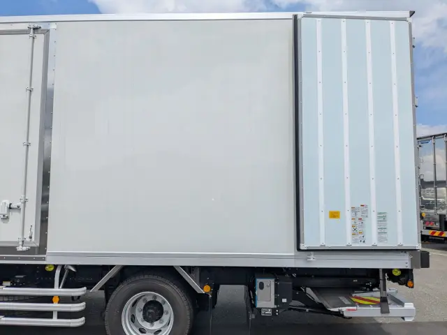 日野 レンジャー 2KG-FE2ACG(2WD)の写真29