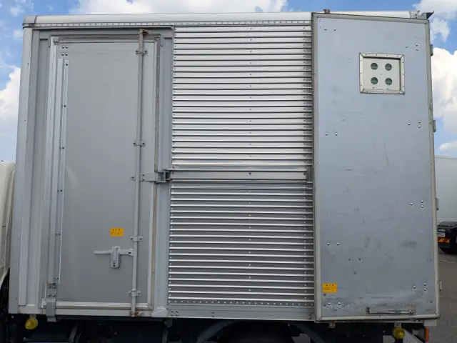 日野 デュトロ TPG-XZC605M(2WD)の写真20