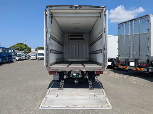 いすゞ エルフ TKG-NPR85AN(2WD)の写真8