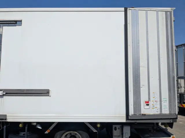 いすゞ エルフ TKG-NPR85AN(2WD)の写真21