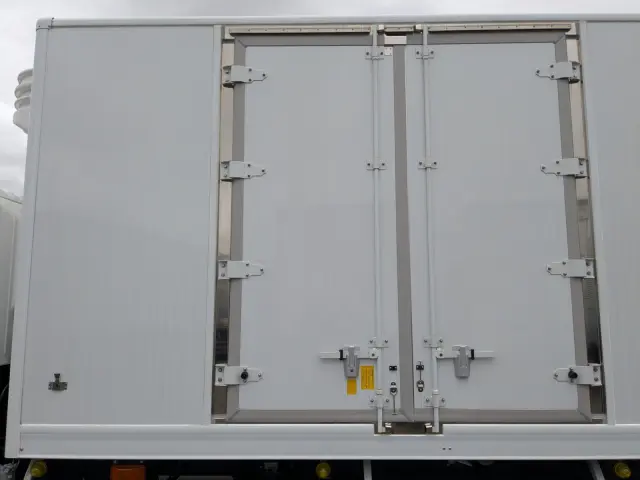 日野 レンジャー 2KG-FD2ABG(2WD)の写真38