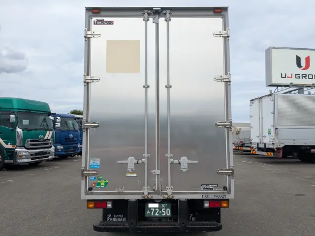 三菱 キャンター 2RG-FBAV0(2WD)の写真5