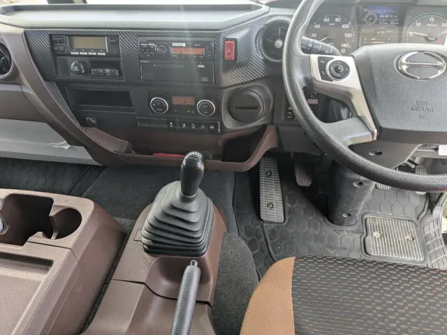 日野 レンジャー 2KG-FD2ABG(2WD)の写真22