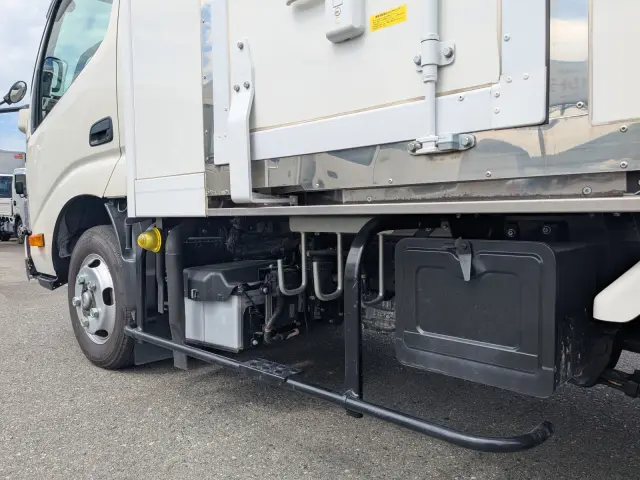 日野 デュトロ 2WG-XZU606N(2WD)の写真30