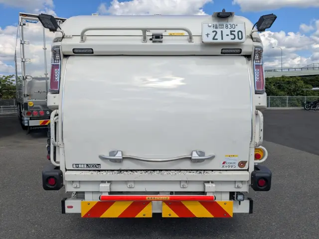 日野 デュトロ 2RG-XZU605X(2WD)の写真5