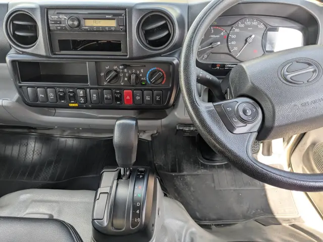 日野 デュトロ 2RG-XZU605X(2WD)の写真25