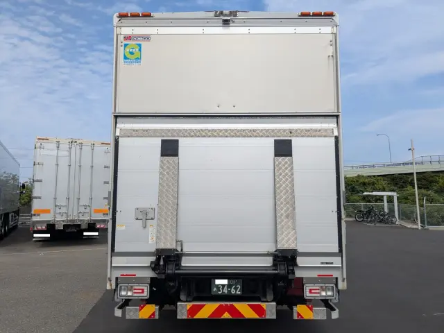 三菱 ファイター 2KG-FK61F(2WD)の写真5