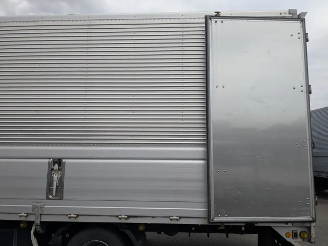 日野 レンジャー 2KG-FD2ABG(2WD)の写真15
