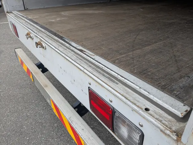 日野 レンジャー 2KG-FD2ABG(2WD)の写真21