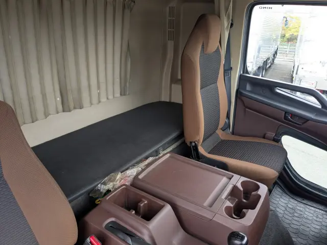 日野 レンジャー 2KG-FD2ABG(2WD)の写真23