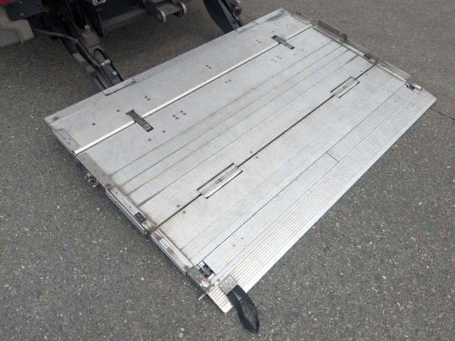 日野 デュトロ TKG-XZU710M(2WD)の写真12