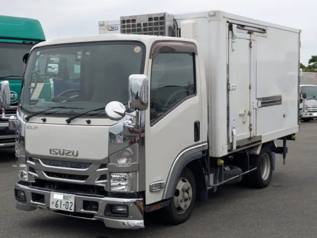 いすゞ エルフ TPG-NLR85AN(2WD)の写真1