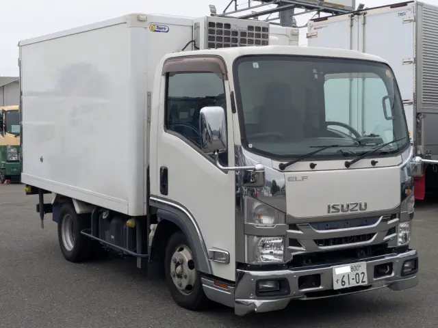 いすゞ エルフ TPG-NLR85AN(2WD)の写真2
