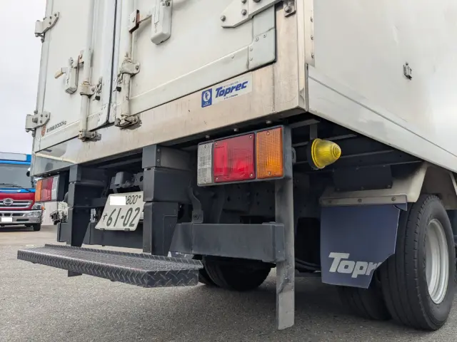 いすゞ エルフ TPG-NLR85AN(2WD)の写真7