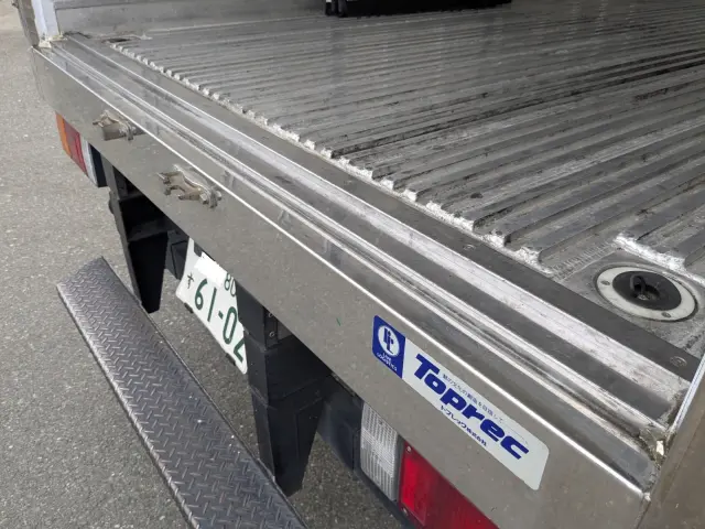 いすゞ エルフ TPG-NLR85AN(2WD)の写真12