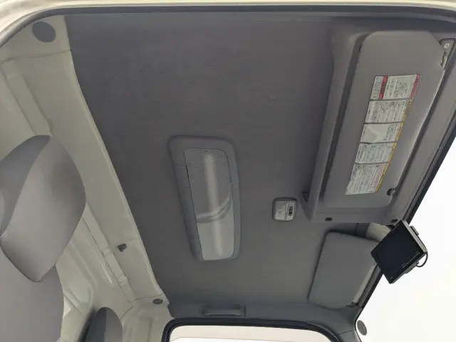 いすゞ エルフ TPG-NLR85AN(2WD)の写真22