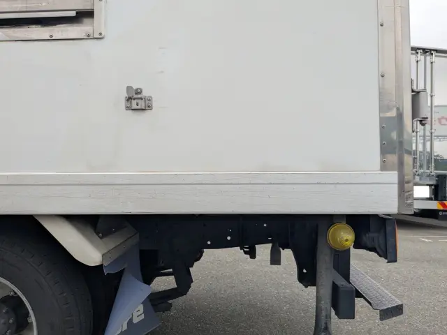 いすゞ エルフ TPG-NLR85AN(2WD)の写真29