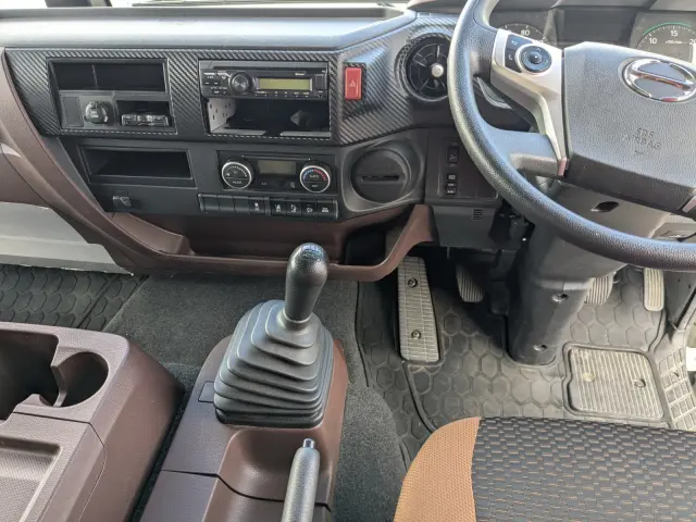 日野 レンジャー 2KG-FD2ABG(2WD)の写真28