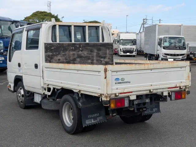 いすゞ エルフ TPG-NJR85A(2WD)の写真3