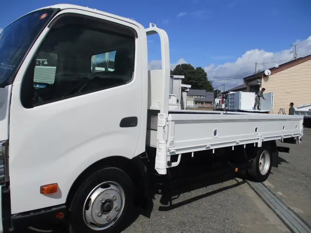 日野 デュトロ TKG-XZC710M(2WD)の写真12