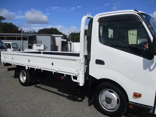 日野 デュトロ TKG-XZC710M(2WD)の写真13