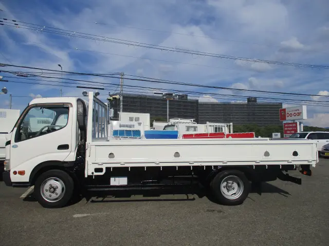 日野 デュトロ BDG-XZU454M(2WD)の写真7