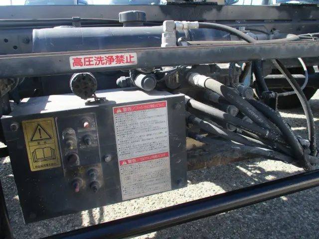 三菱 キャンター PDG-FE83DN(2WD)の写真31
