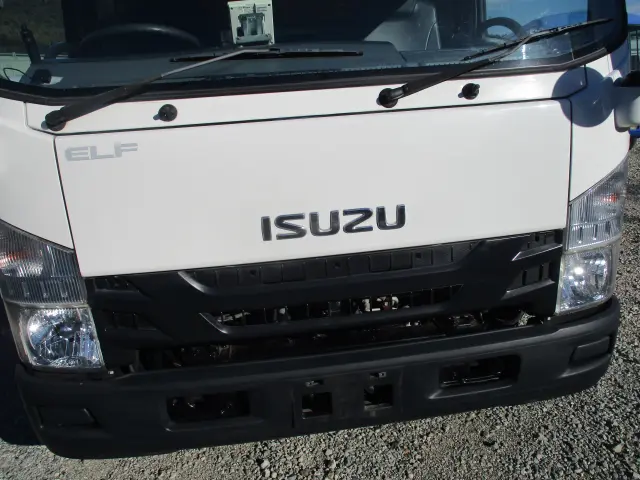いすゞ エルフ TKG-NPR85YN(2WD)の写真4