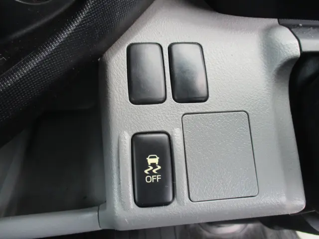 日野 デュトロ TKG-XZU710M(2WD)の写真34